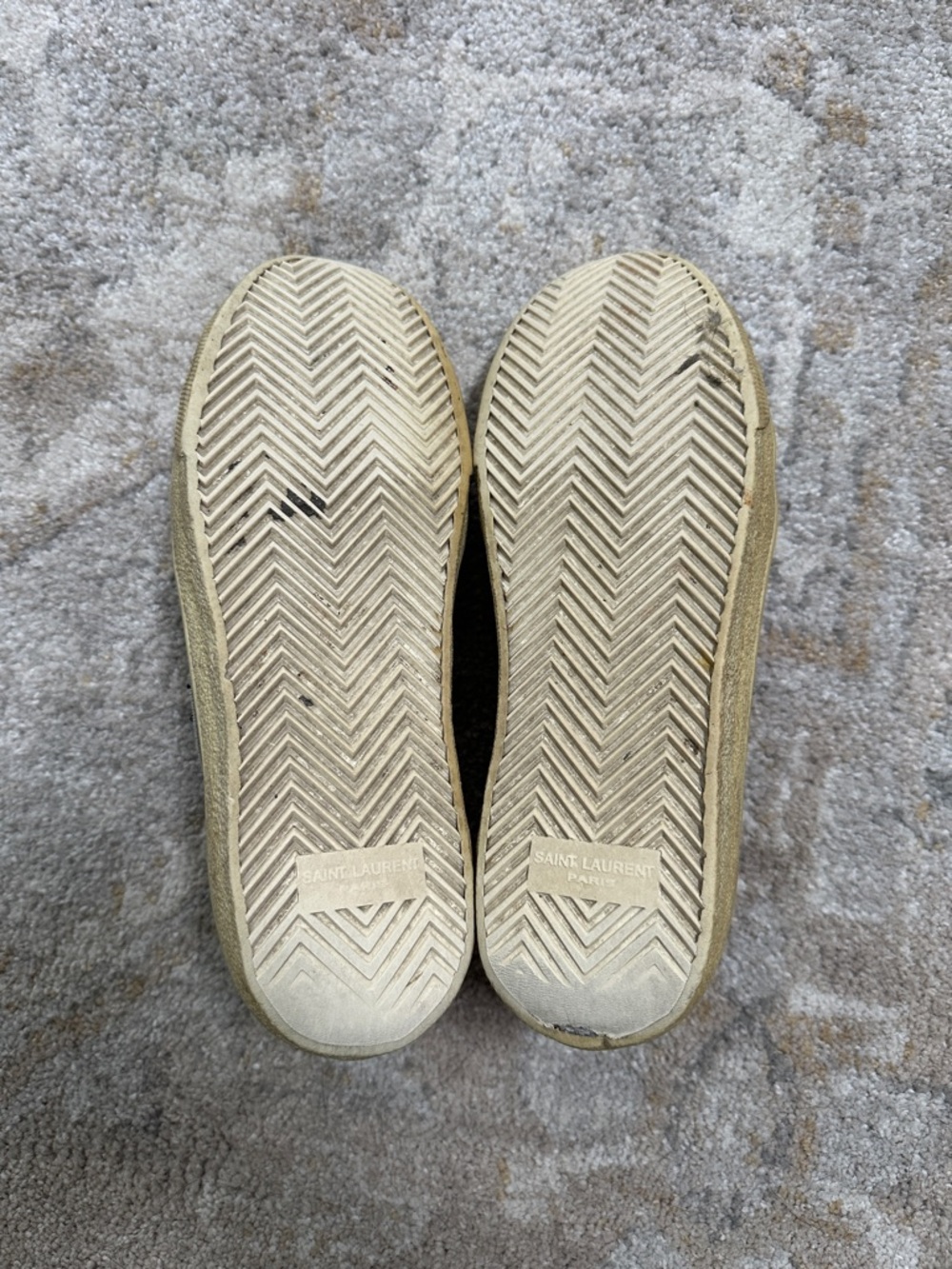 Saint Laurent Paris Glitter Diamond Patch Low Top Sneakers - Picture 7 of 8